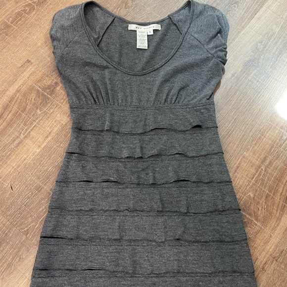 Max Studio Top - Picture 1 of 4